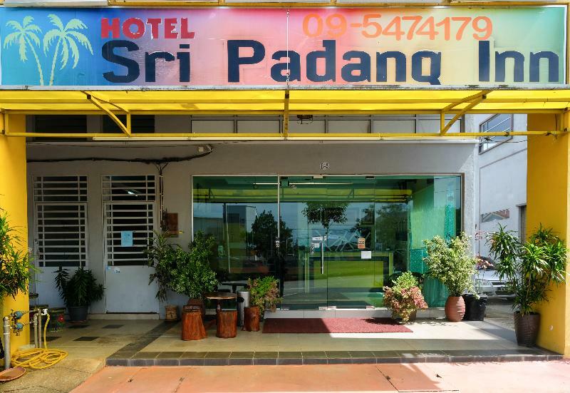 Oyo 603 Sri Padang Inn Κουαντάν Εξωτερικό φωτογραφία