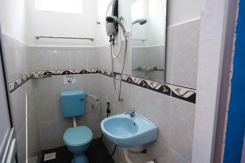 Oyo 603 Sri Padang Inn Κουαντάν Εξωτερικό φωτογραφία
