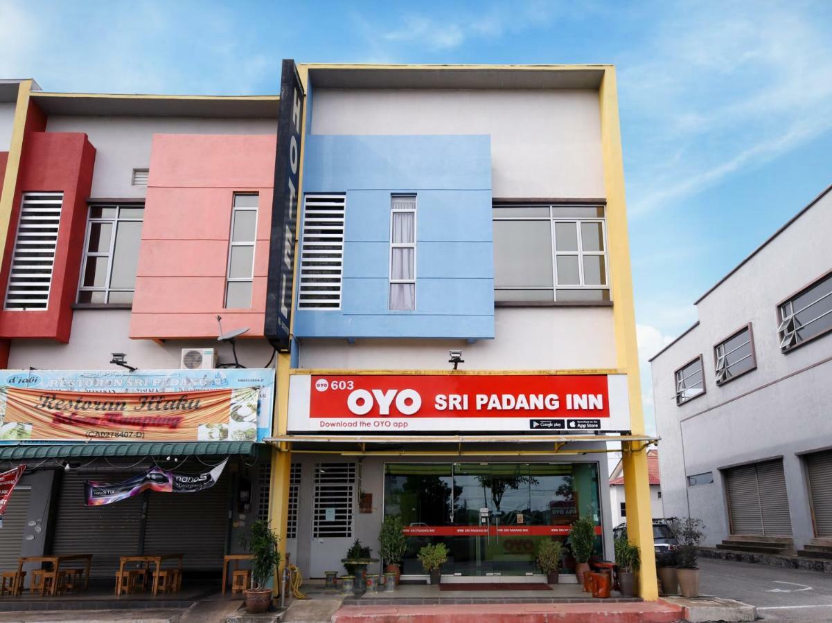 Oyo 603 Sri Padang Inn Κουαντάν Εξωτερικό φωτογραφία